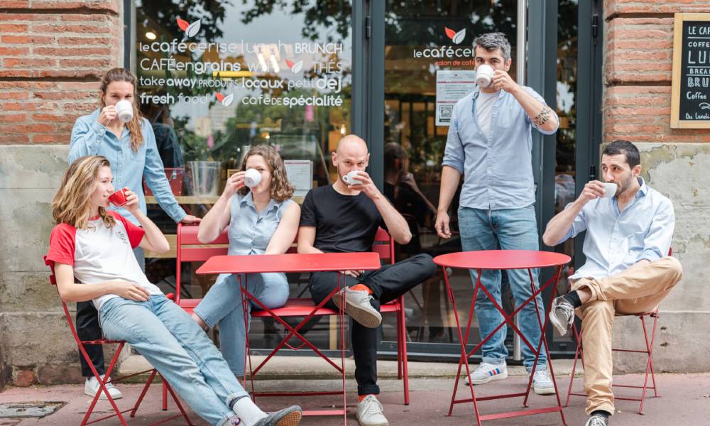 Consumidores de café en Toulouse